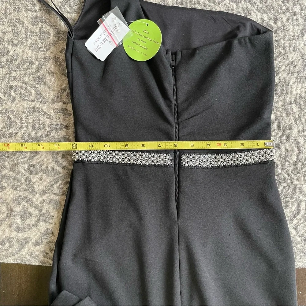 NWT Windsor Black One Shoulder long Dress - Picture 8 of 11